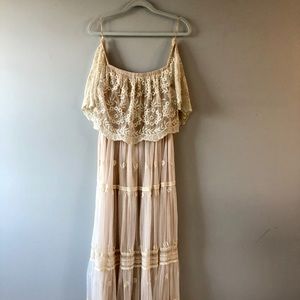 Off the shoulder lace overlay maxi